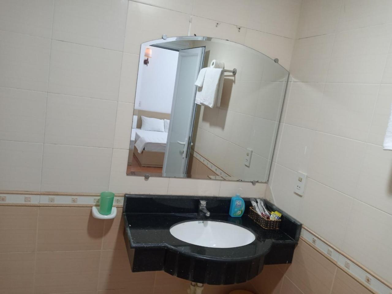 Dong Duong Hotel Hai Phong Esterno foto